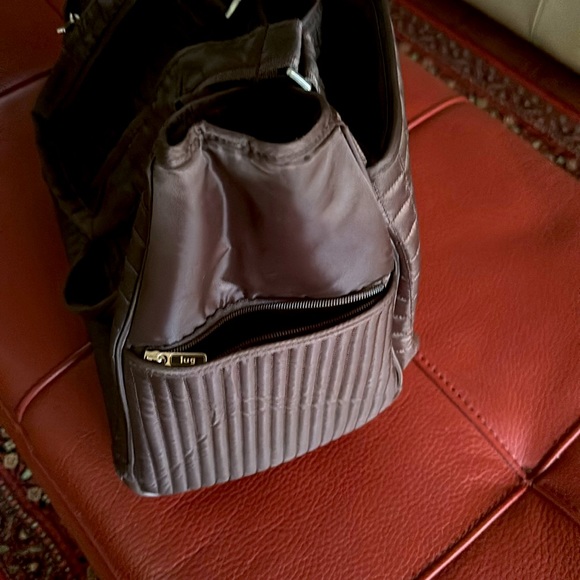 Lug Tote Quilted Multipurpose Bag - Picture 4 of 9